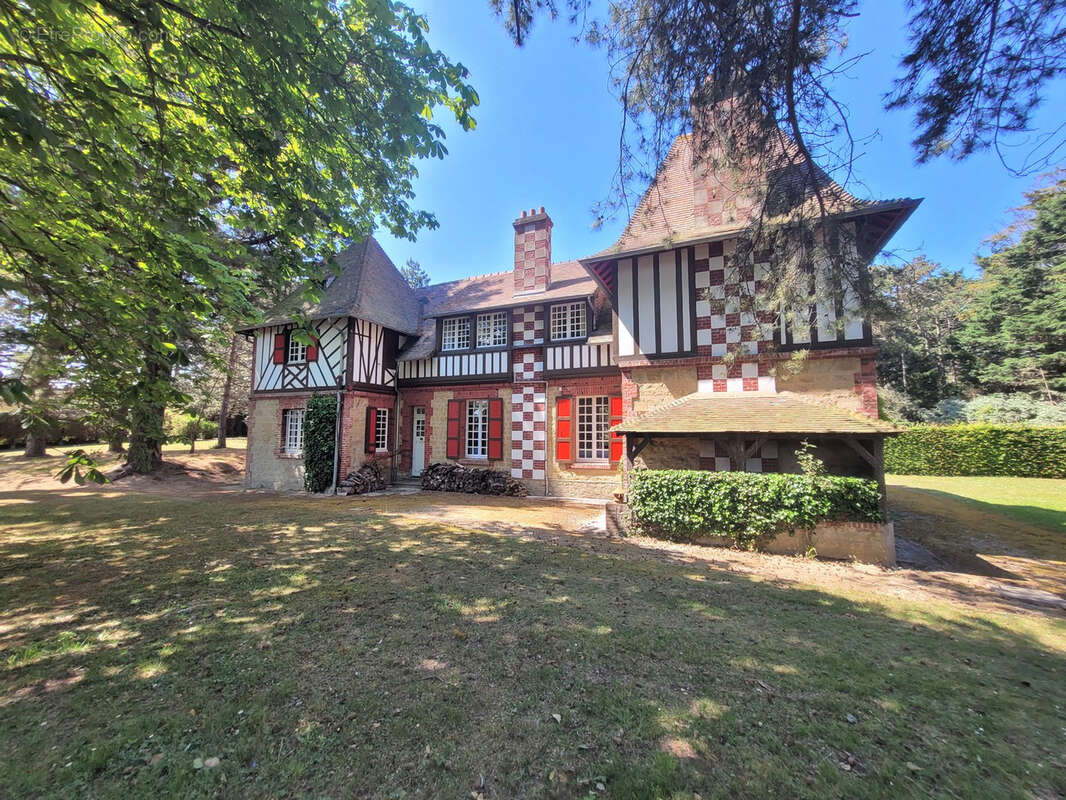 Maison à MERVILLE-FRANCEVILLE-PLAGE