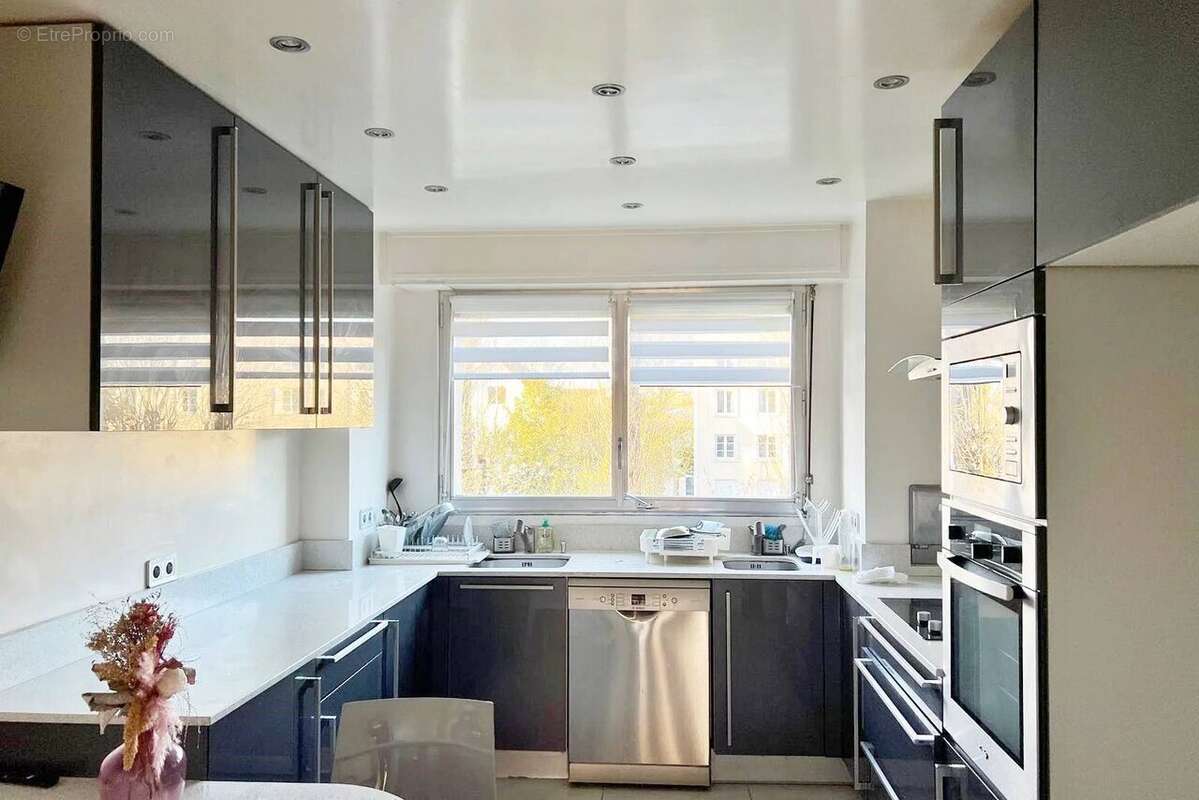 Appartement à SAINT-MAUR-DES-FOSSES