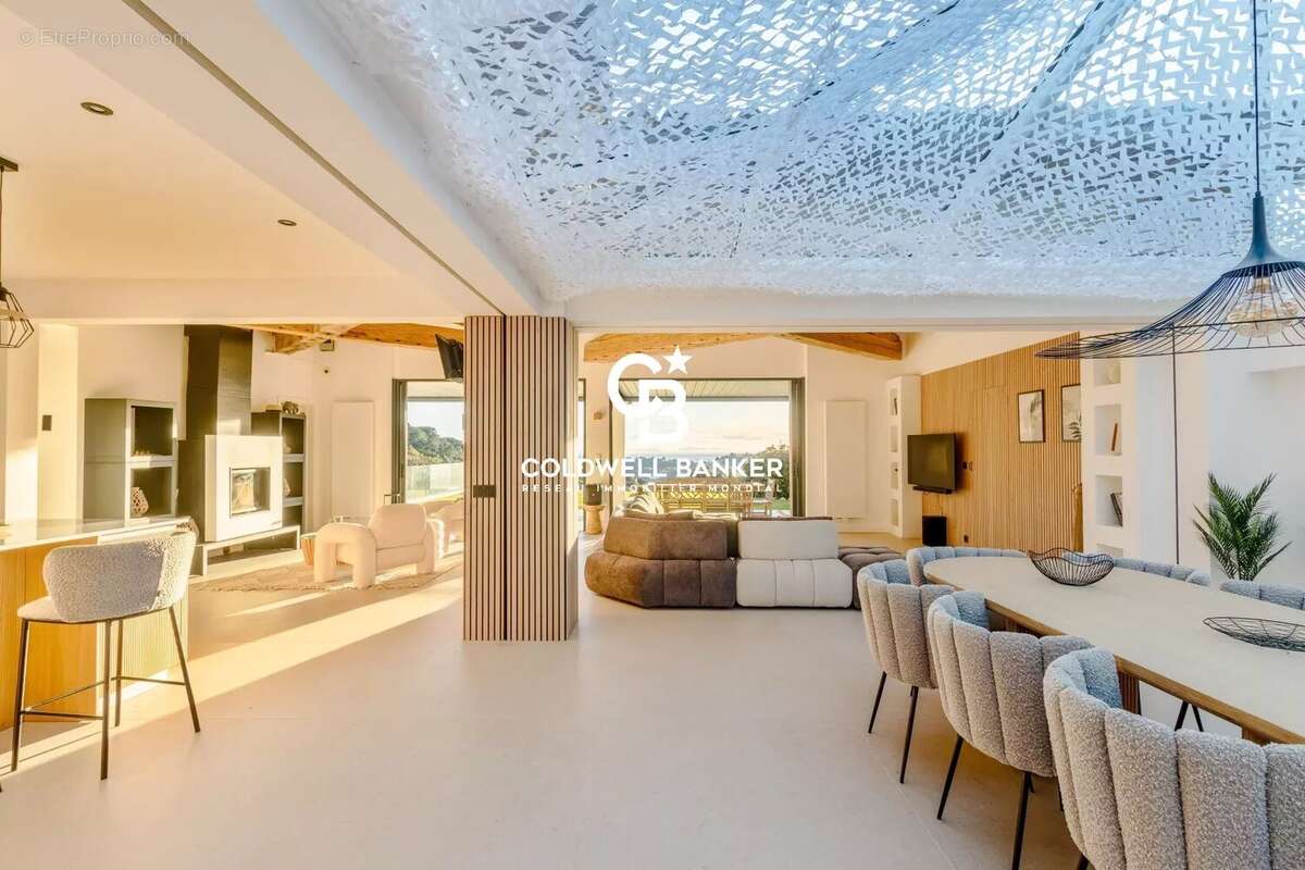 Maison à LA CROIX-VALMER