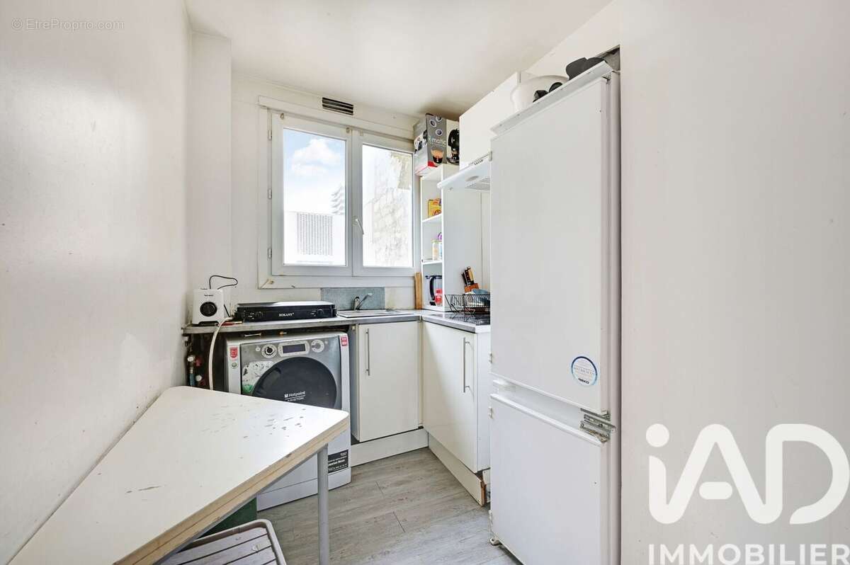 Photo 2 - Appartement à PARIS-18E