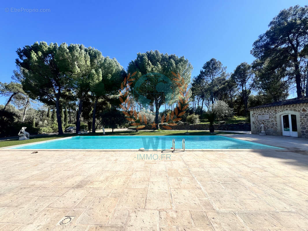 Propriété de charme avec piscine et dépendance - photo 41