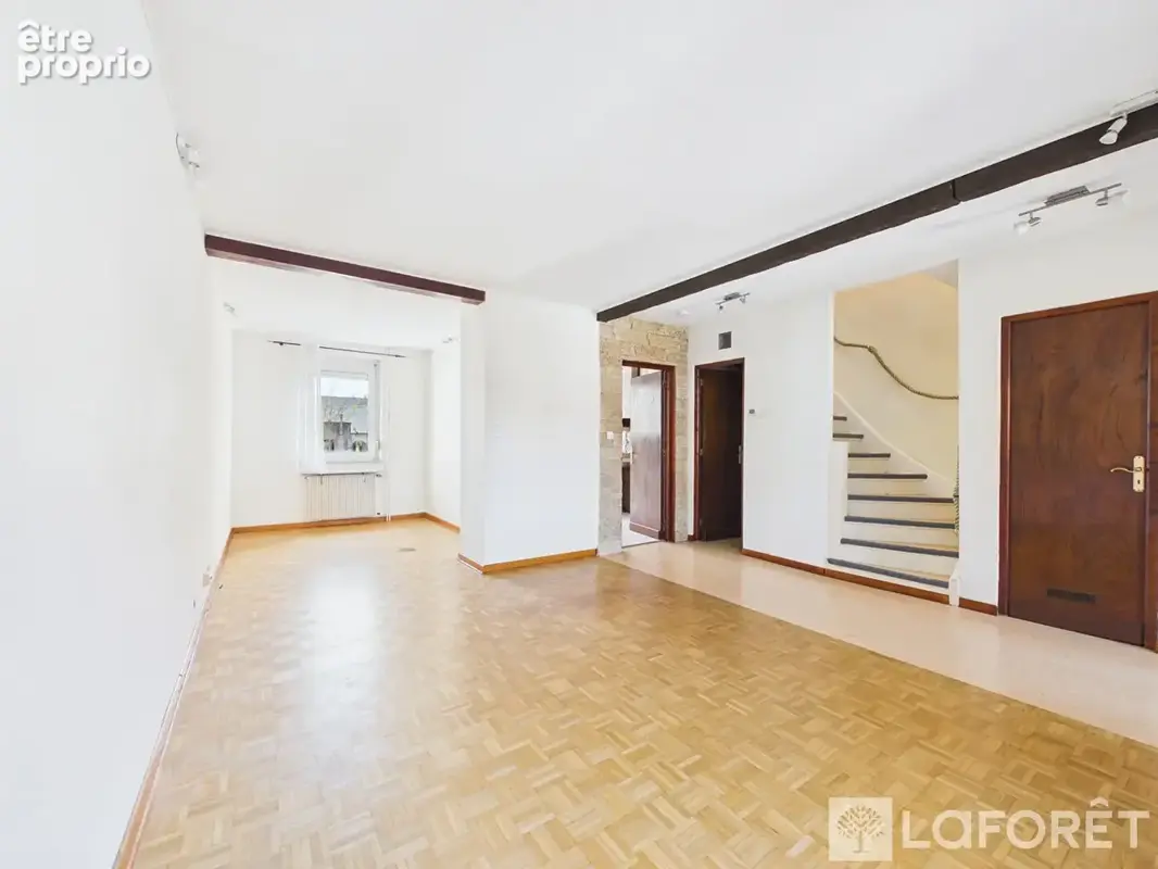 Pfastatt maison jumelée avec jardin et garage - photo 5