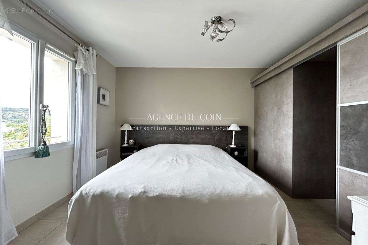 Maison à FIGANIERES