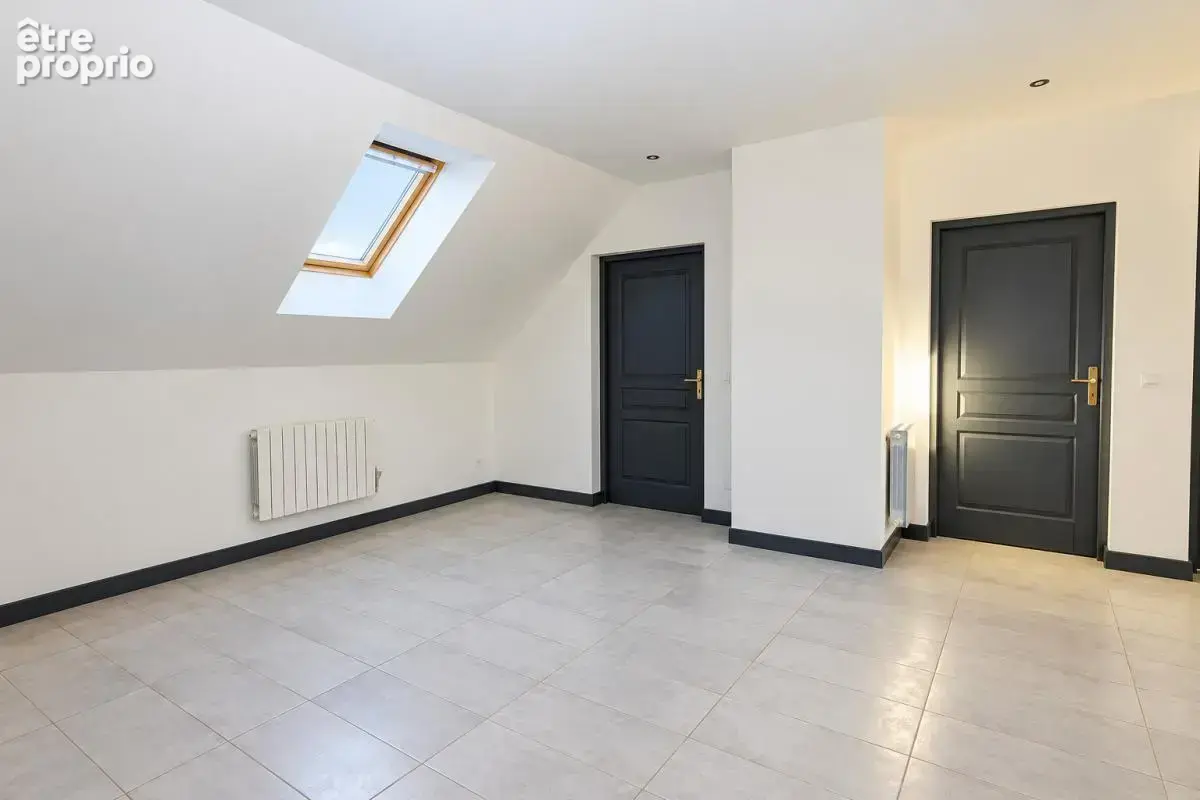 Beaugency (45190) – investissement locatif avec cave et cour privative - photo 3