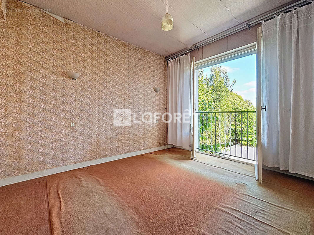 Maison à LES PONTS-DE-CE