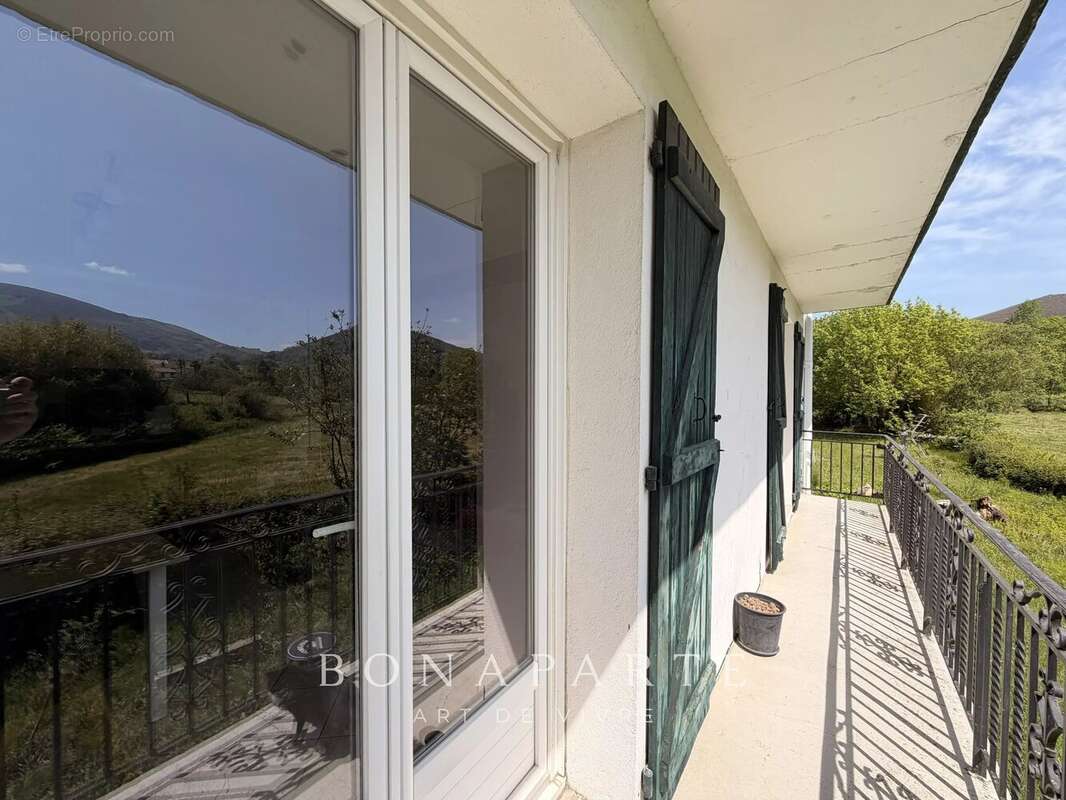 Ascain - t5 jardin garage coeur village - photo 11