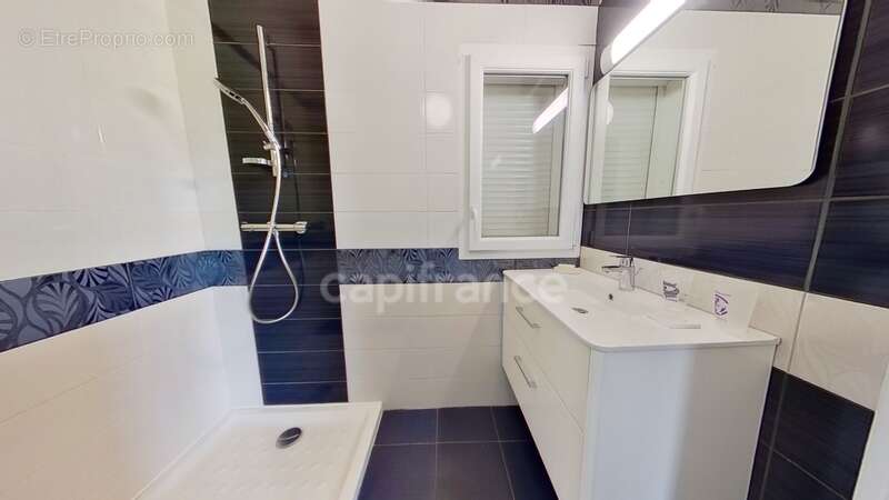 Maison à MAUVEZIN-SUR-GUPIE