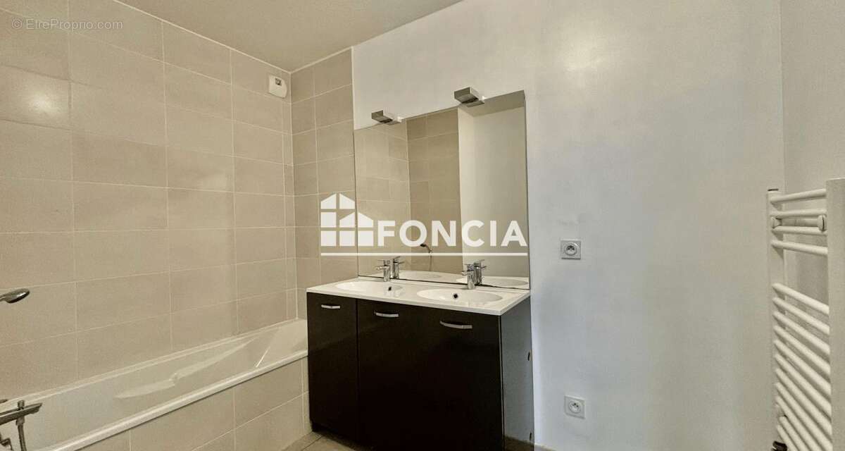 Appartement à MARCY-L'ETOILE