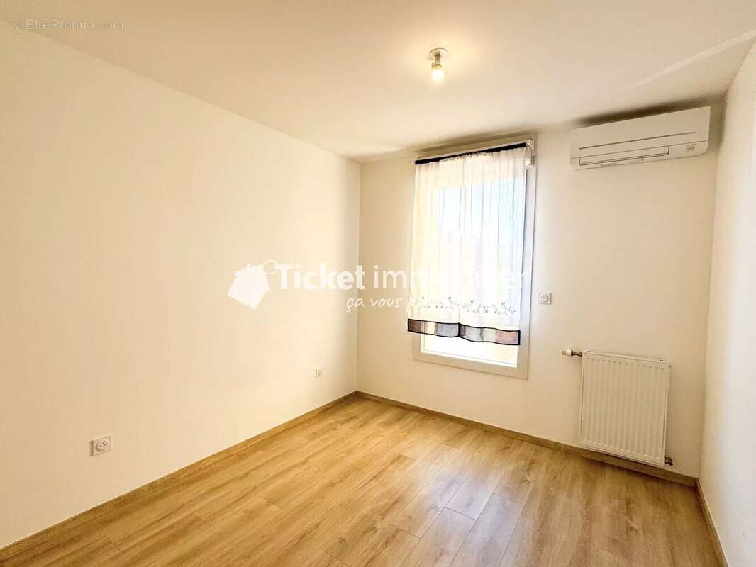 Maison à SAINT-ORENS-DE-GAMEVILLE