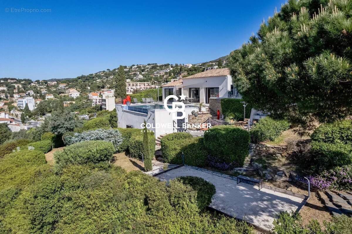Maison à LE LAVANDOU