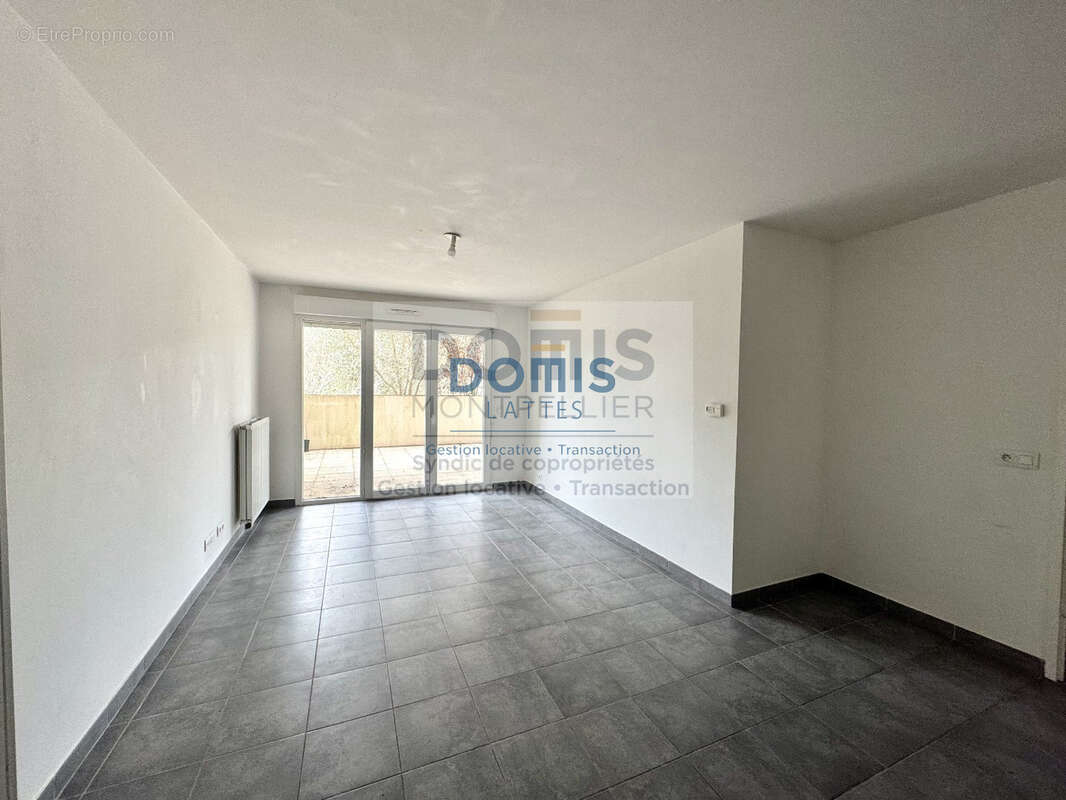 Appartement à JUVIGNAC