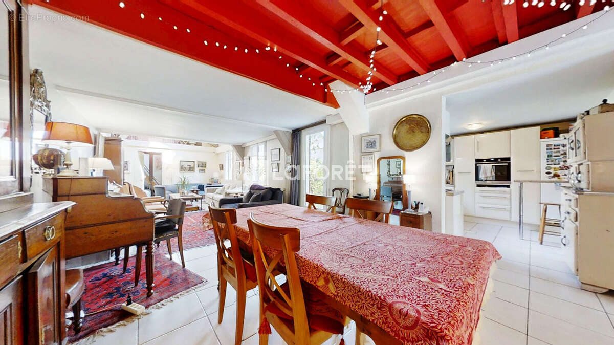 Maison à VERSAILLES