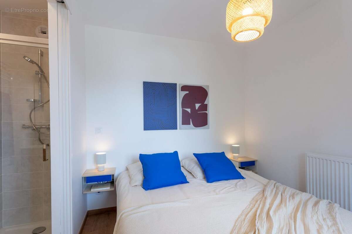 Appartement à LE PONT-DE-CLAIX