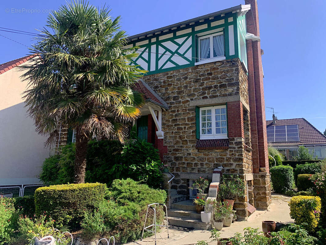 Maison à GAGNY