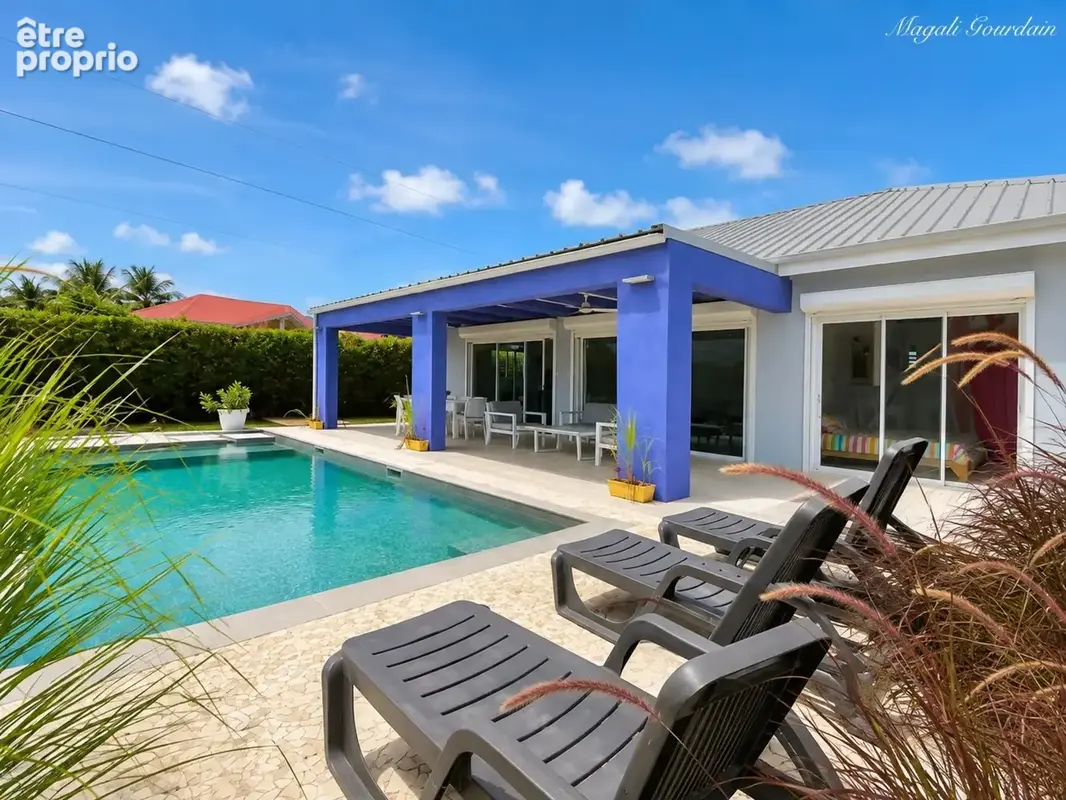 A vendre – saint-françois – villa avec piscine, gîte indépendant et autonomie électrique - photo 7