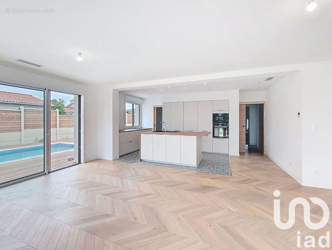 Photo 3 - Maison à SAINT-MEDARD-EN-JALLES