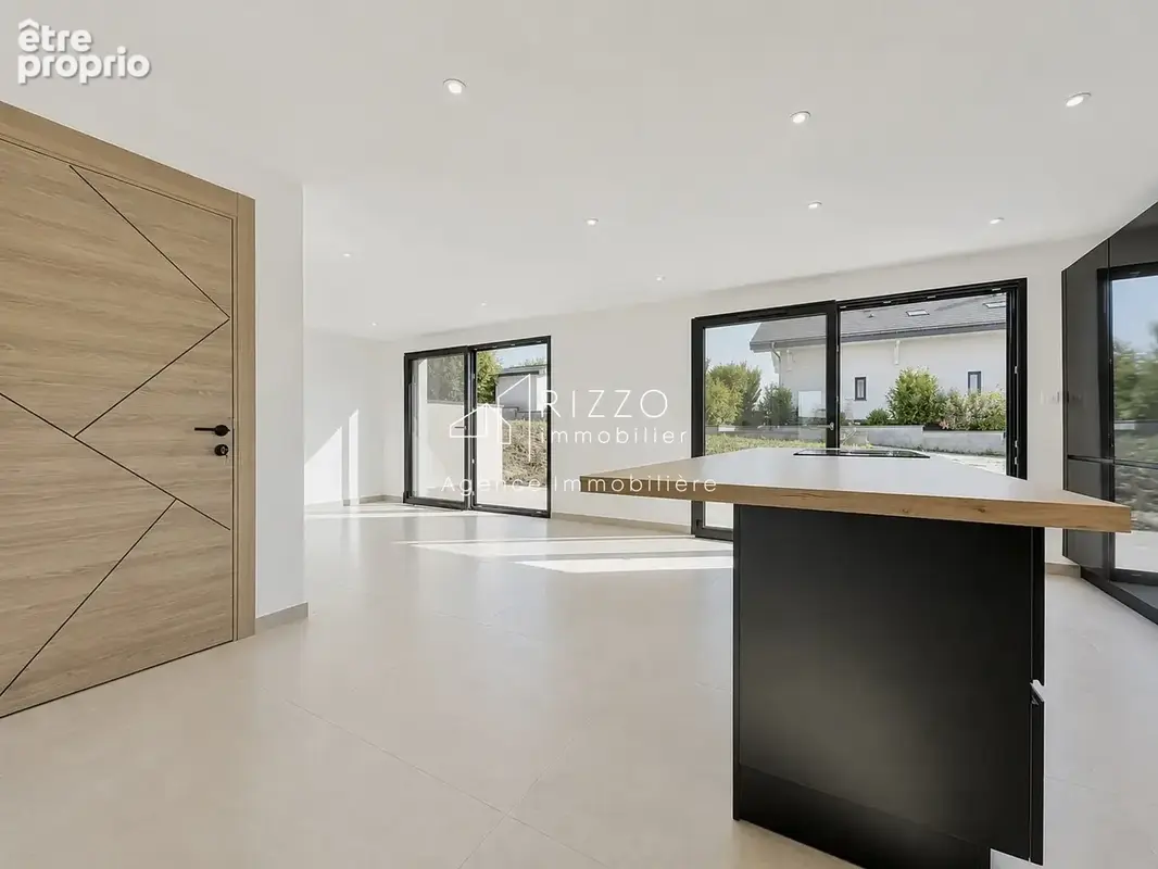 Maison mitoyenne neuve de 106 m2 aux belles prestations à Saint-Cergues - photo 4