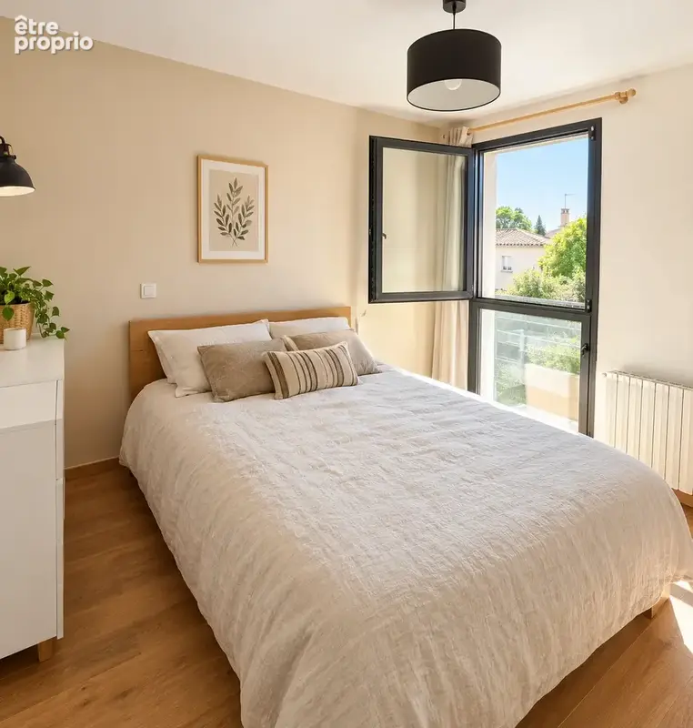Le BOUSCAT - Proche Centre - Petite Copro - Maison T3 en duplex (65m2) avec Terrasse - Jardin et 2 places de p - photo 5