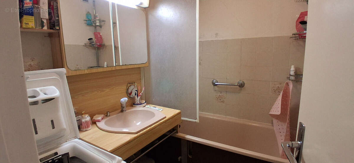 Appartement à SAINT-MANDRIER-SUR-MER