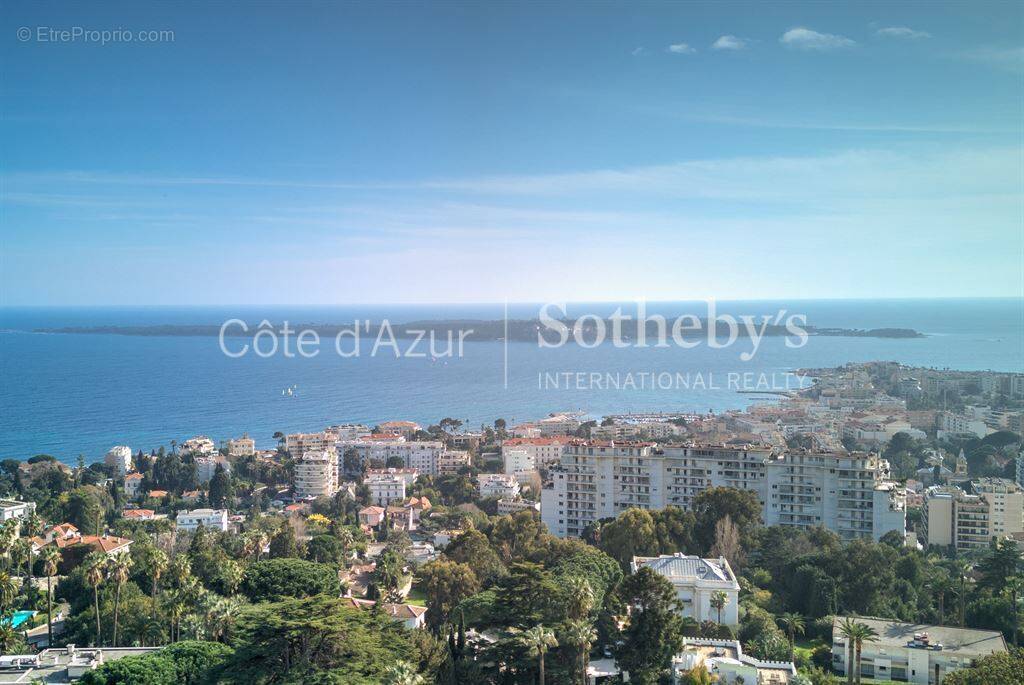 Maison à CANNES