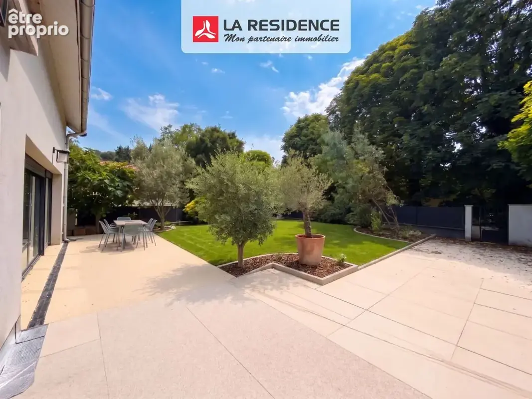 Maison 130 m² à Marly-Le-Roi  - photo 3