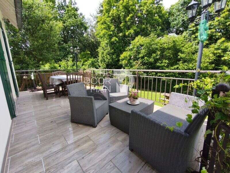 Maison 53100 - photo 3