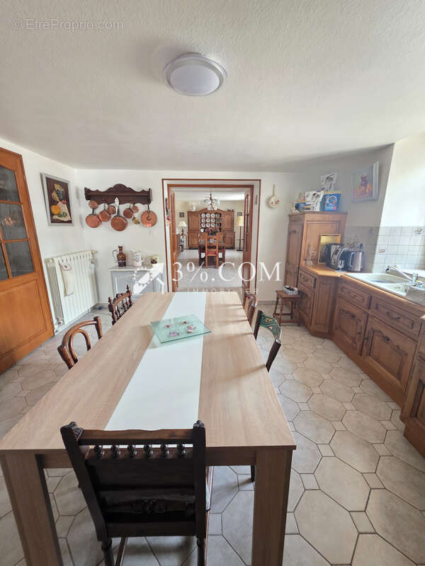 Spacieuse Maison Familiale de 340 m2 à Damelevieres (54360) - photo 8