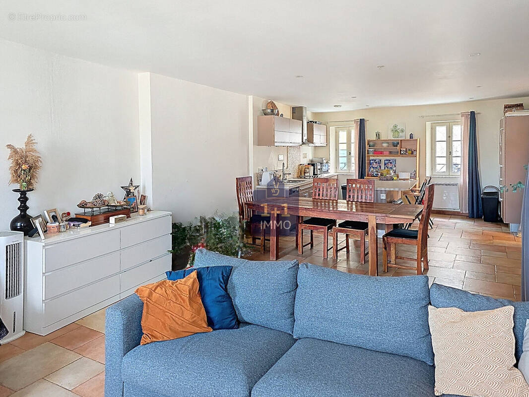 Appartement à SEILLANS