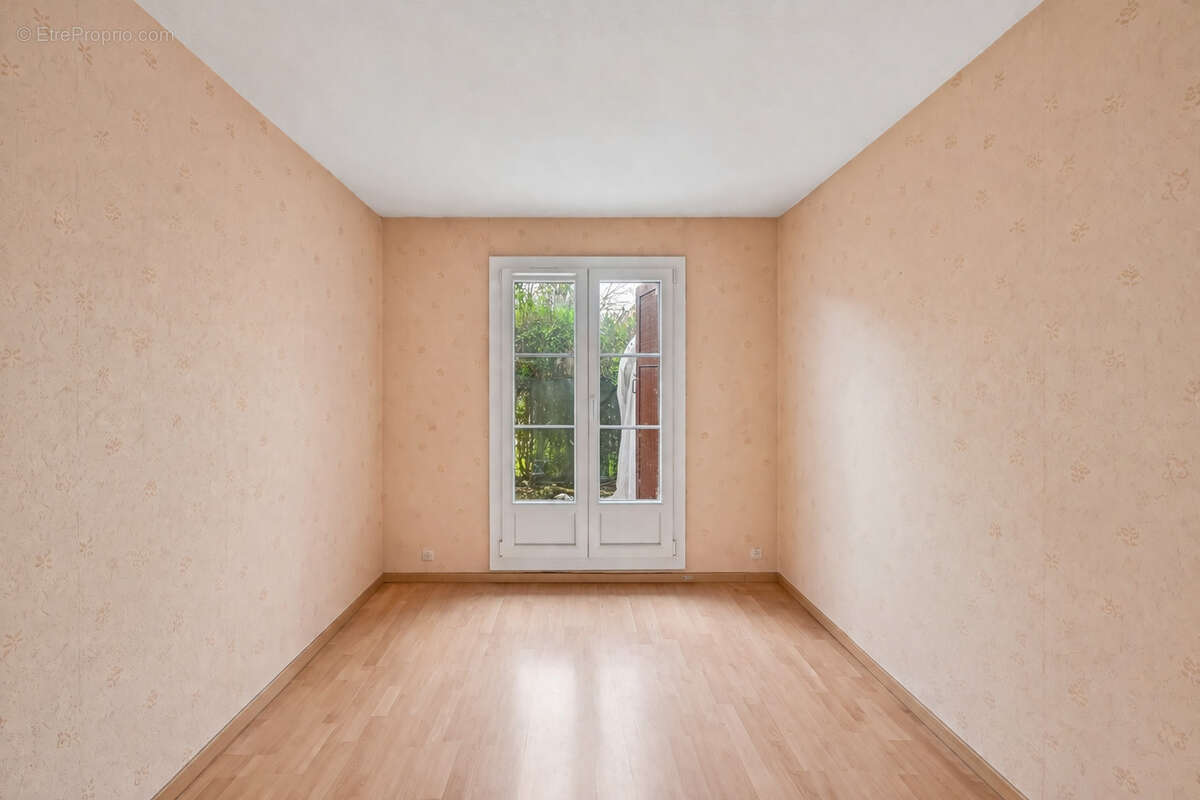 Appartement à SAINT-BRICE-SOUS-FORET