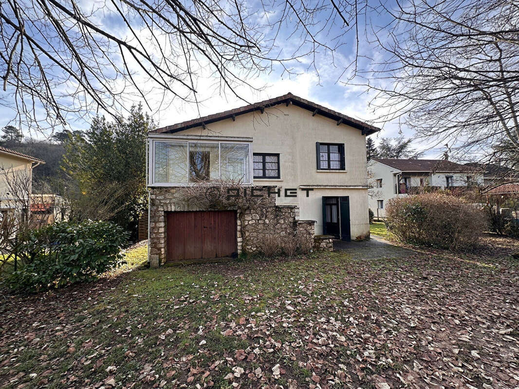 Maison à MARSAC-SUR-L'ISLE