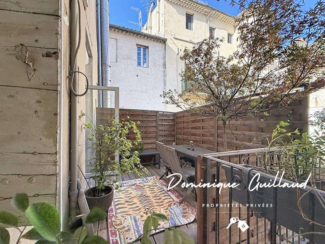 Appartement à NIMES