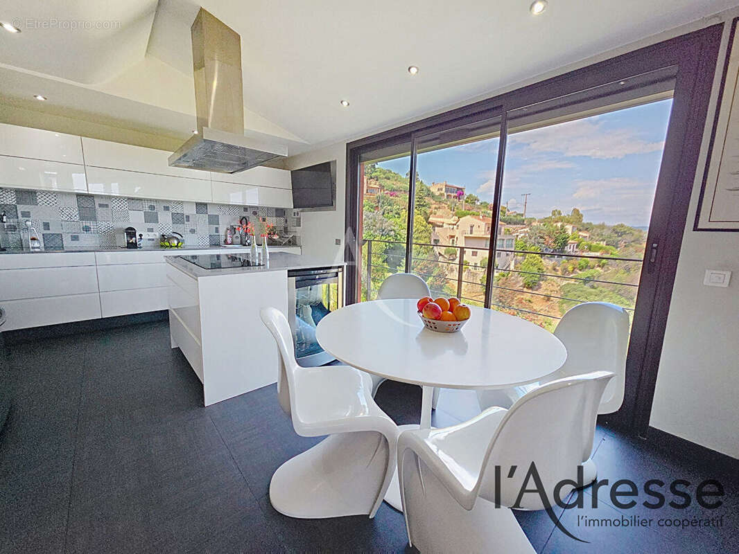 Luxueuse villa d'architecte 300m² vue mer feerique - photo 12