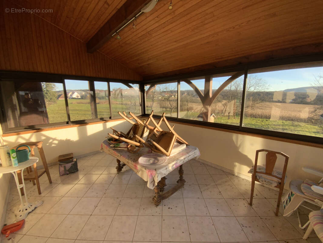 Maison à GRANGES-LE-BOURG