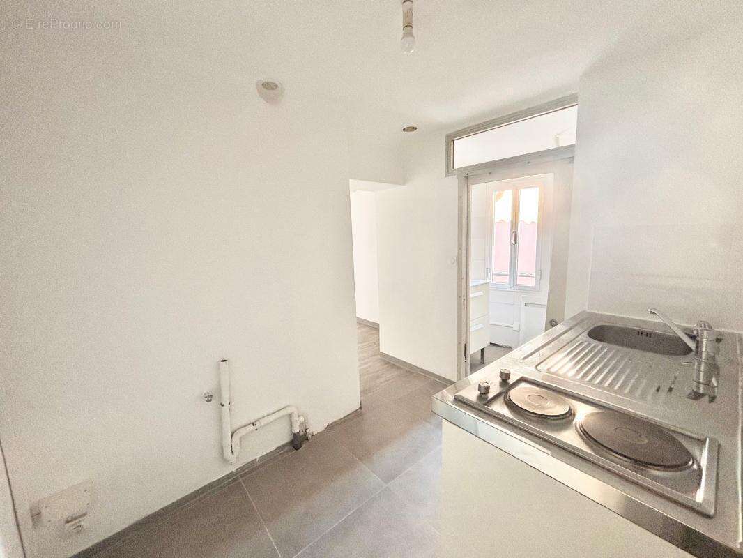 Appartement à SANARY-SUR-MER