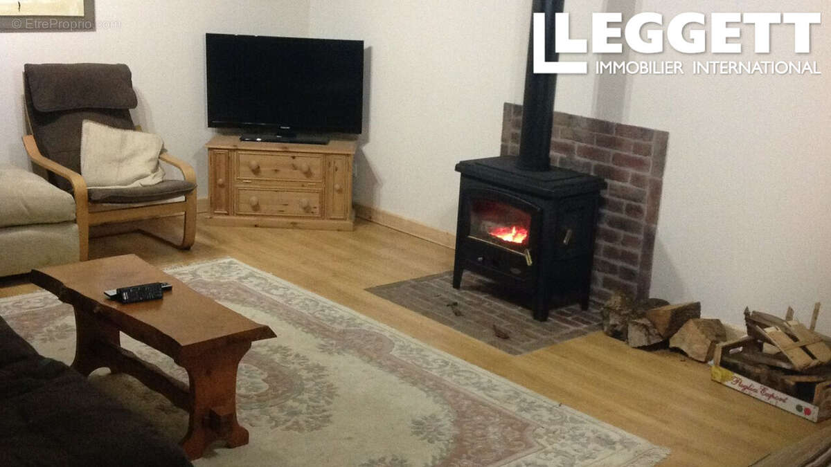 Maison à JUGON-LES-LACS