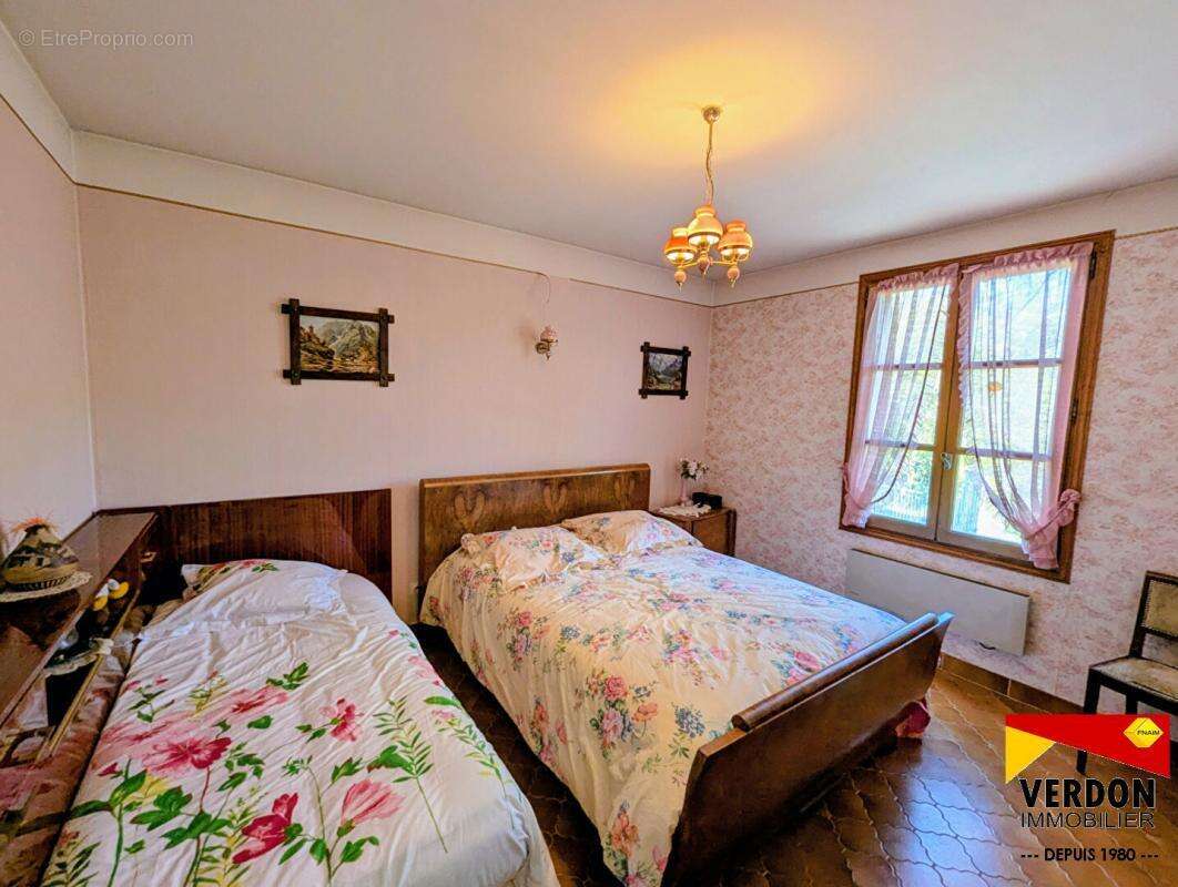 Maison à SAINT-ANDRE-LES-ALPES