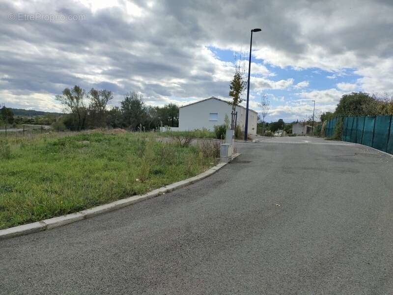 Terrain à SAINT-MAMERT-DU-GARD