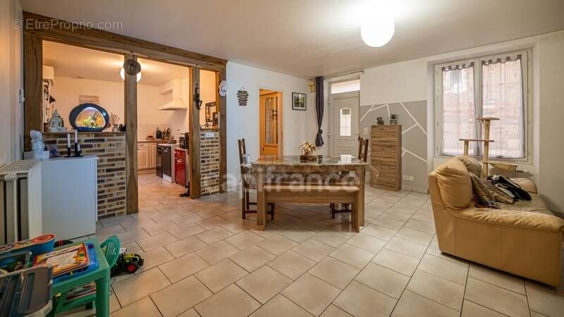 Appartement à SAINT-GEORGES-DU-BOIS
