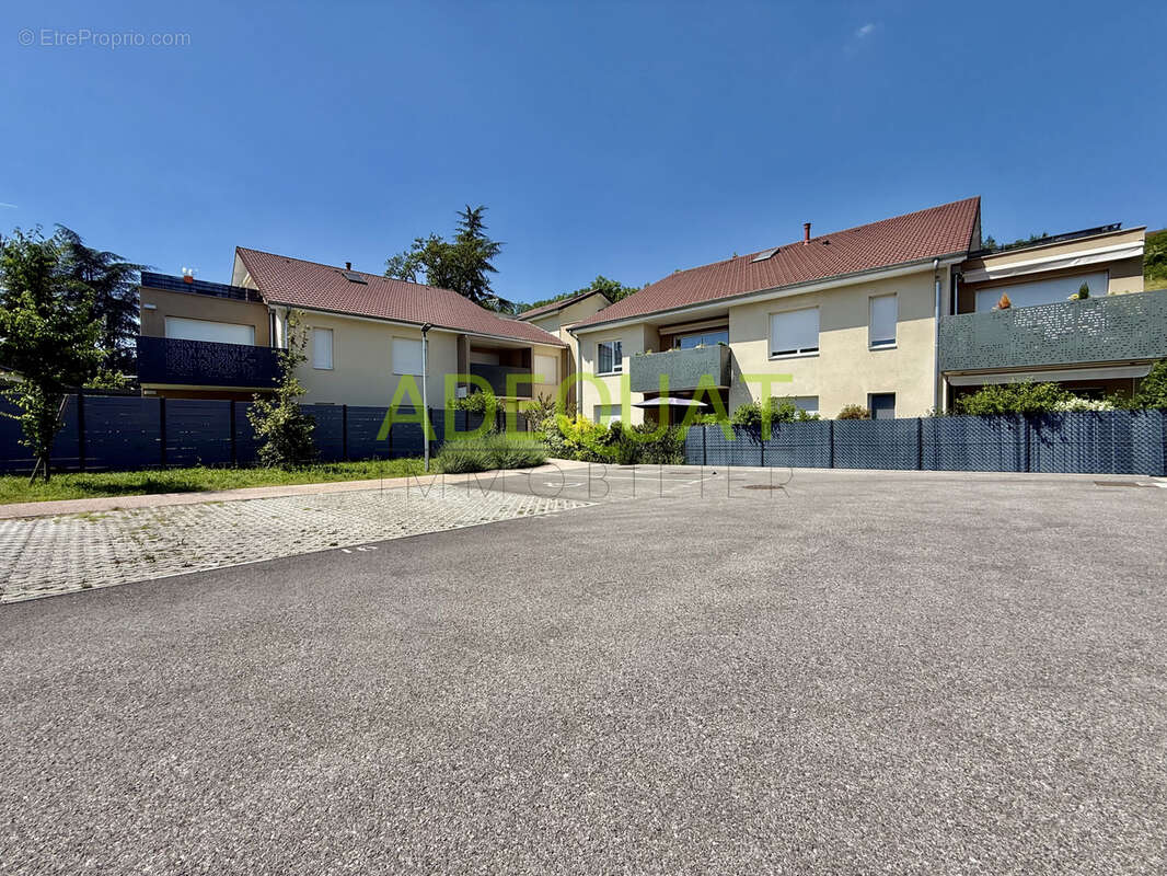 Appartement à CESSIEU