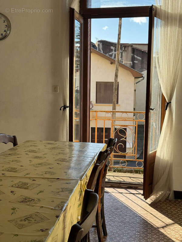 Appartement à AUBIN