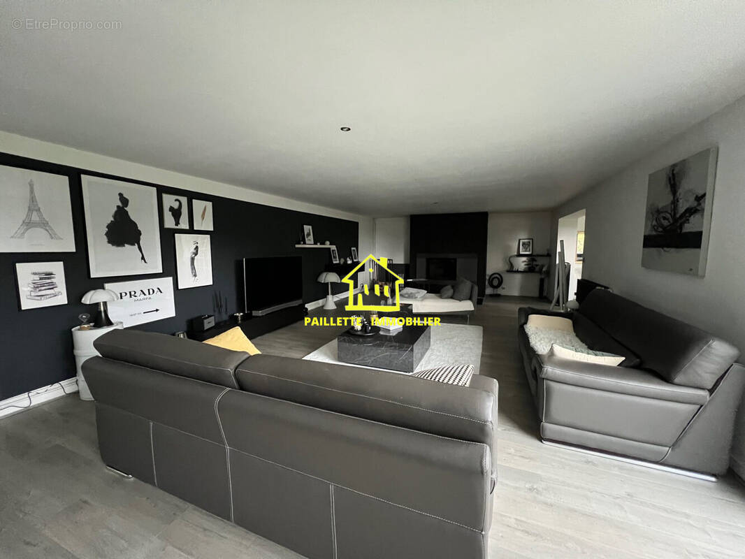 Maison à SAINT-ROMAIN-DE-COLBOSC