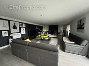 Maison à SAINT-ROMAIN-DE-COLBOSC