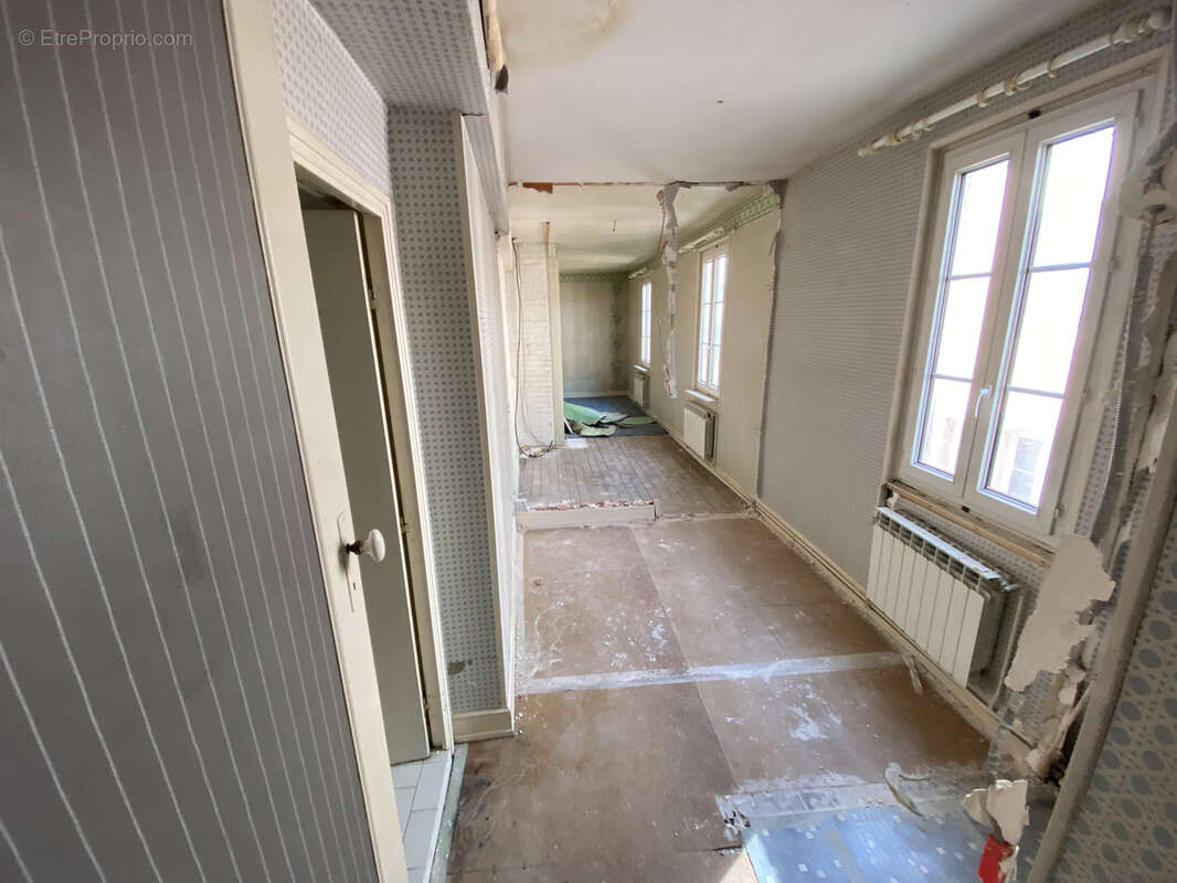 Appartement à NOYON