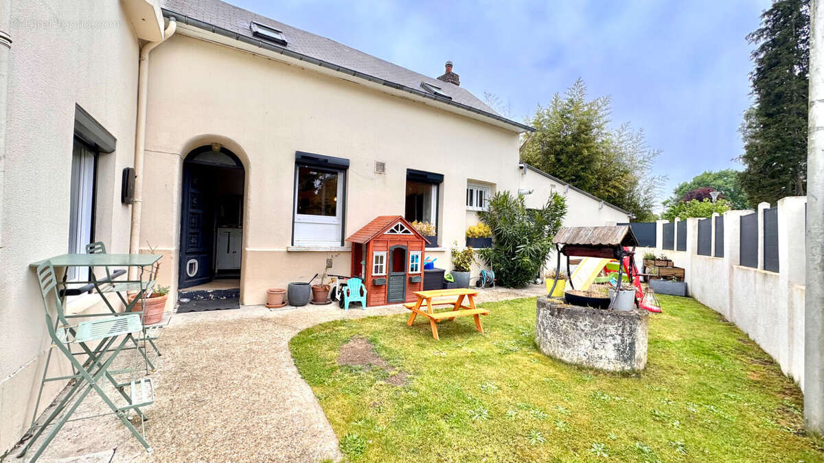 Maison à LA BOUILLE