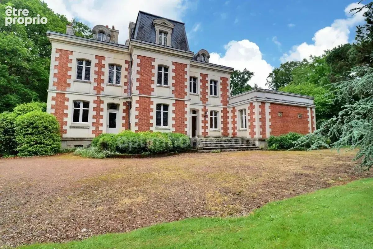 Propriété d'Exception : Manoir du XIXᵉ Siècle au Cœur de La Chapelle-sur-Erdre - photo 3