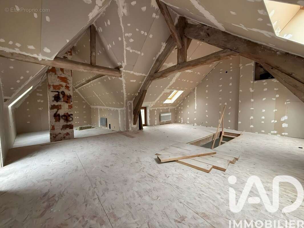 Photo 3 - Maison à OINVILLE-SUR-MONTCIENT