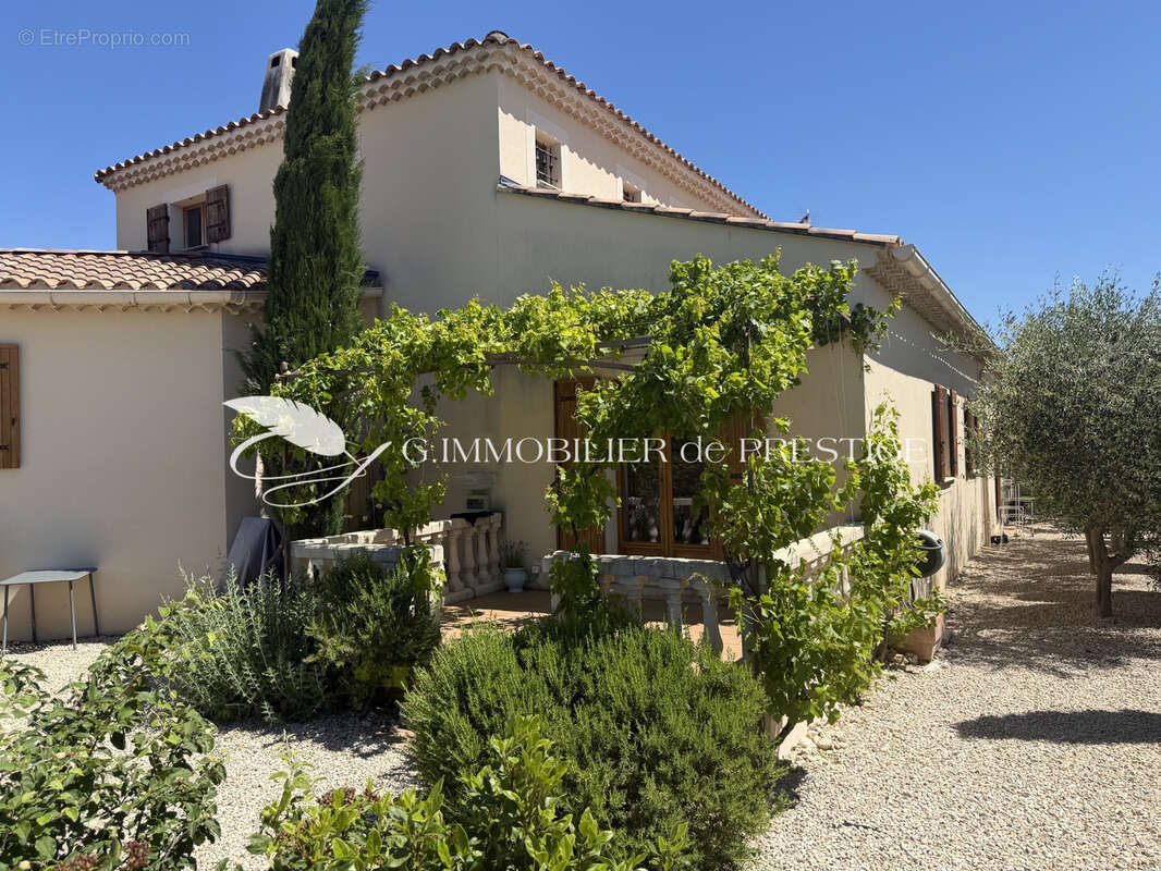 Maison à CAROMB