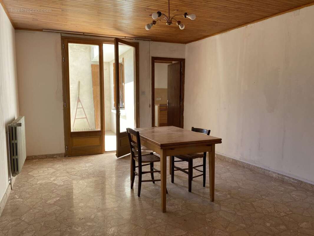 Maison à LUC-EN-DIOIS