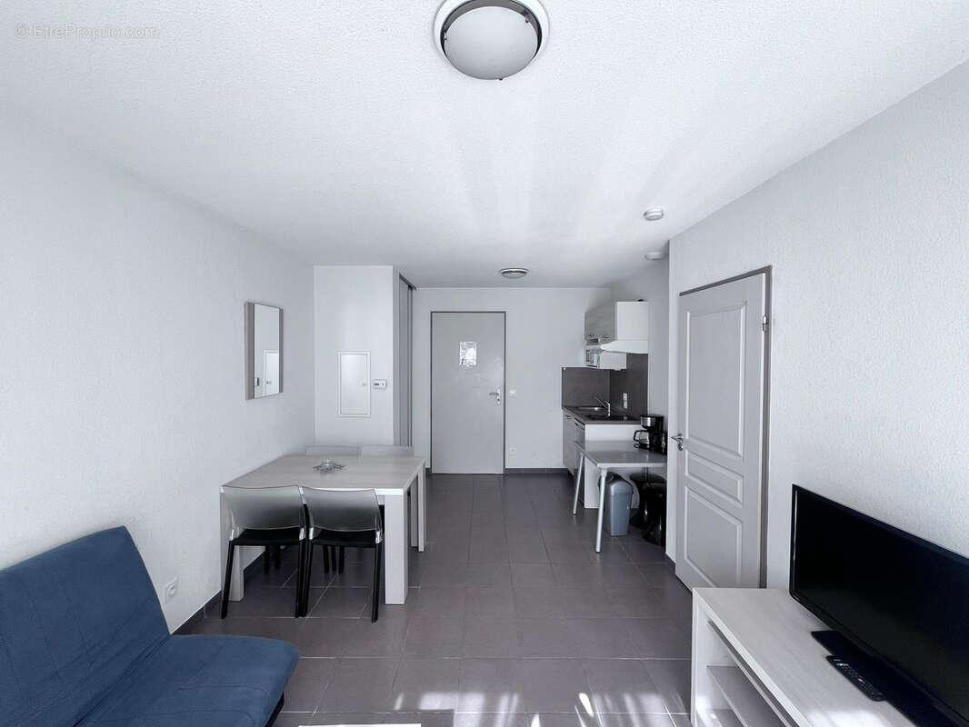 Appartement à LUNEL