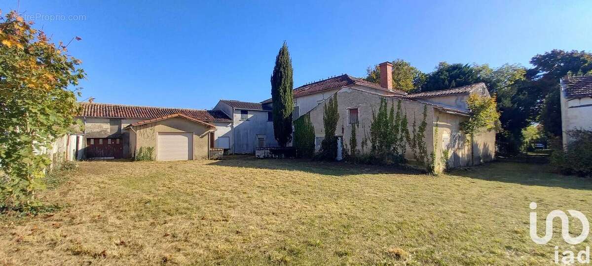 Photo 8 - Maison à CHIZE